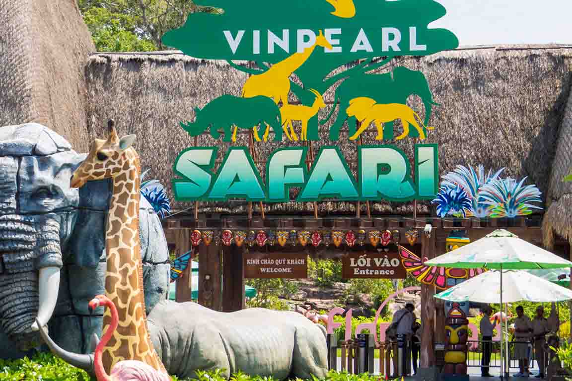 Khu vui chơi giải trí số một Phú Quốc - Vinpearl Land & Safari